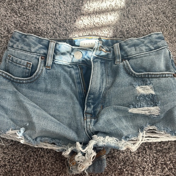 pacsun high waisted ripped festival shorts size 25 never worn - Picture 2 of 3